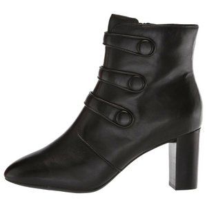 New Women's Clarks CHRYSSA ELLA Leather booties 7M